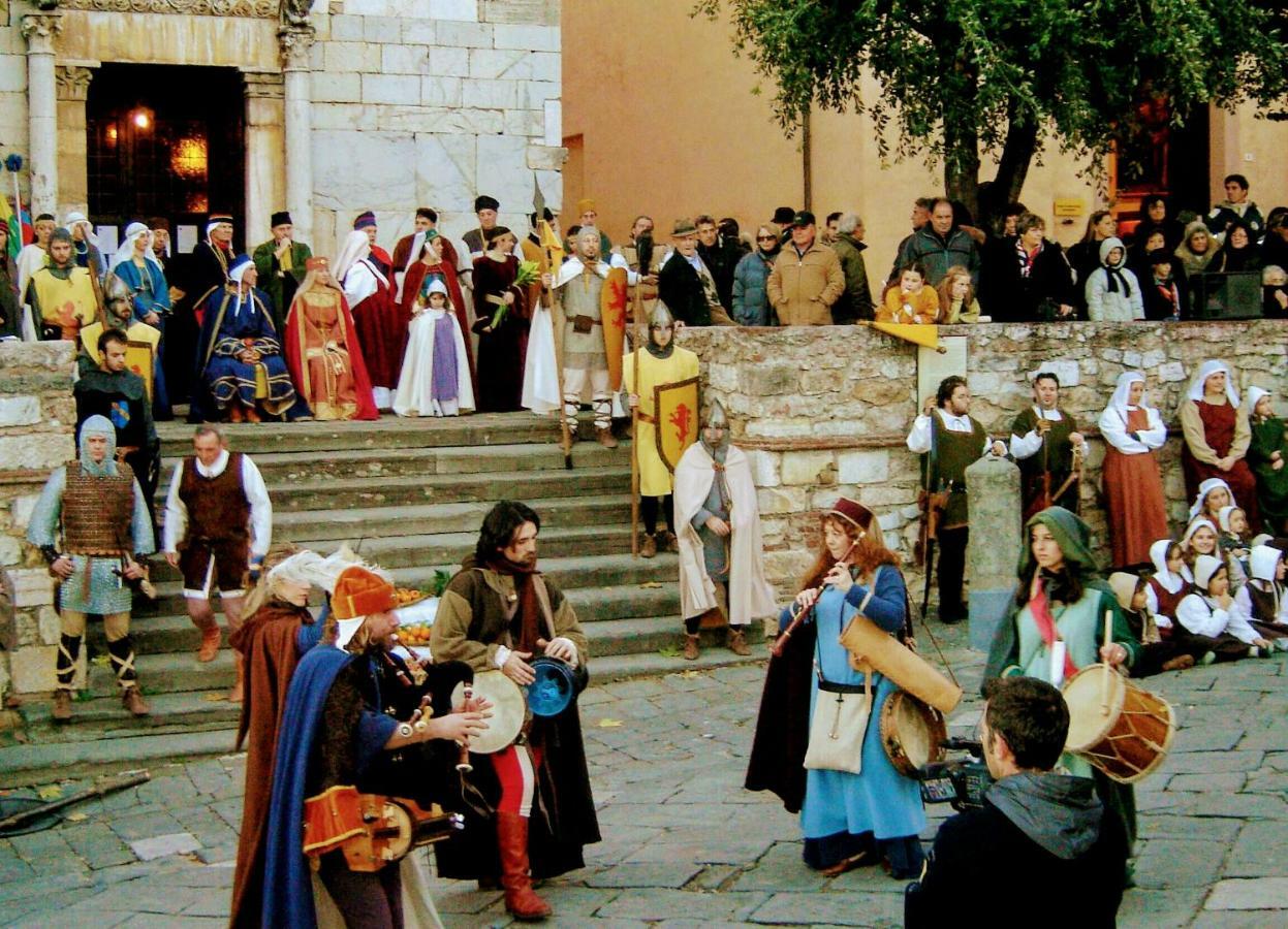 Centralissimo Nel Cuore Del Borgo Суверето Экстерьер фото